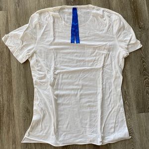 Men’s Kit and Ace White Shirt Size Large